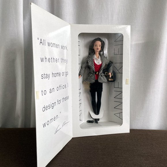 Anne Klein Barbie doll new in box. Collector's edition. Rare - Picture 5 of 6